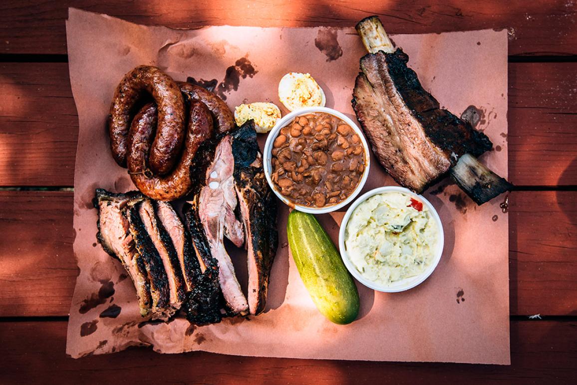 How To Experience Historic BBQ Near Kyle, TX | Blacks BBQ